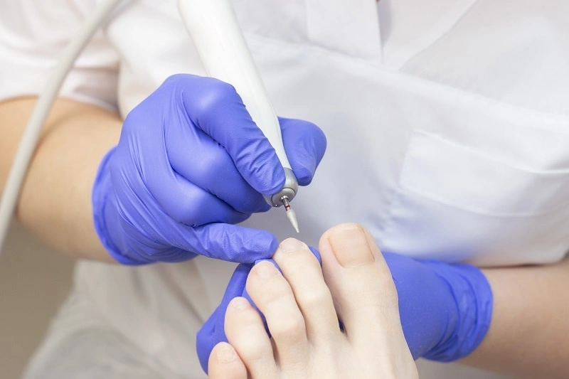 Курс «Практик по аппаратному педикюру»